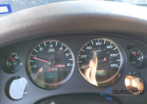 2008 Chevrolet Tahoe Lt z USA, uszkodzony, nr VIN 1GNFK13008R258930